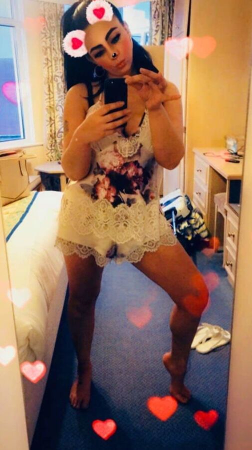 Sexy British MILFS