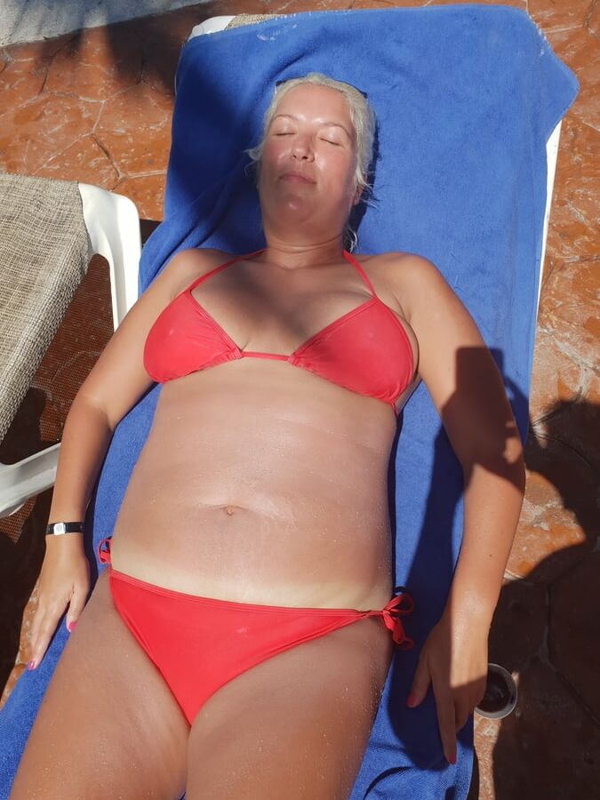 Bbw blonde milf naked