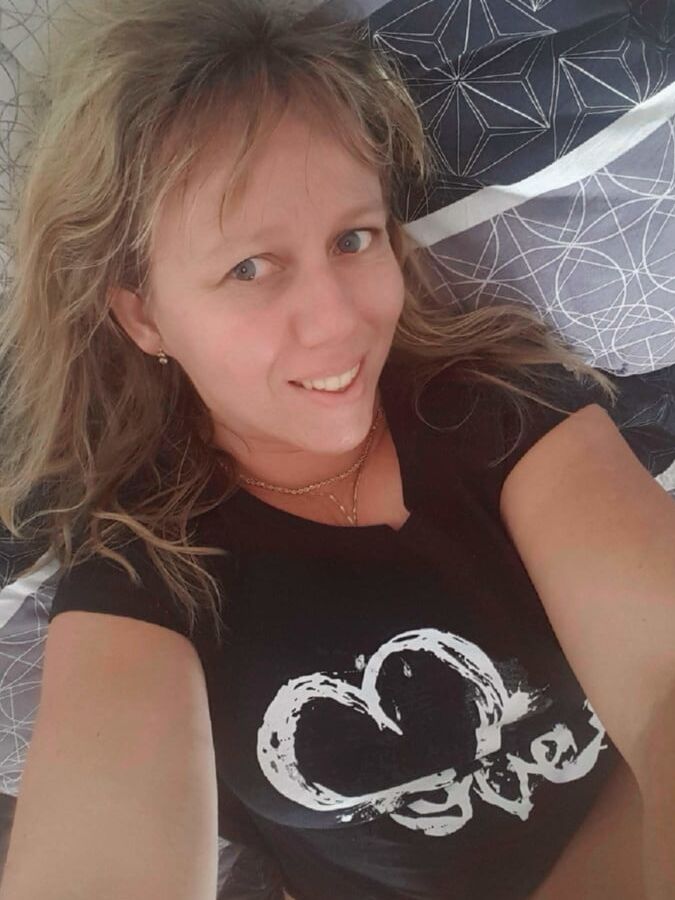 hungarian milf