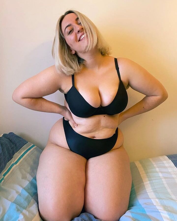 Curvy Blonde