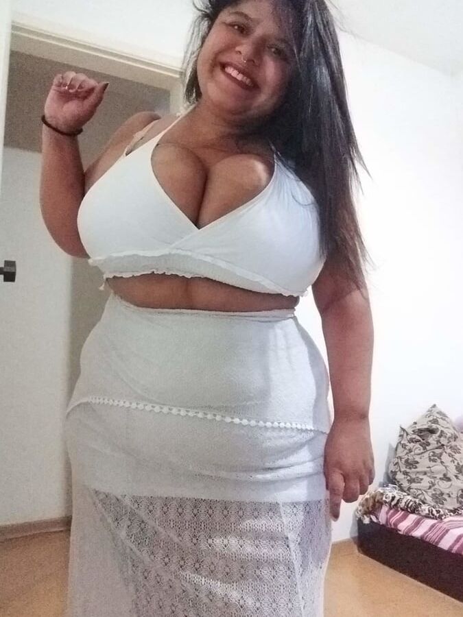 Ruana Pires