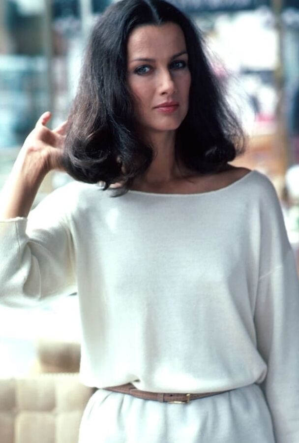 Veronica Hamel