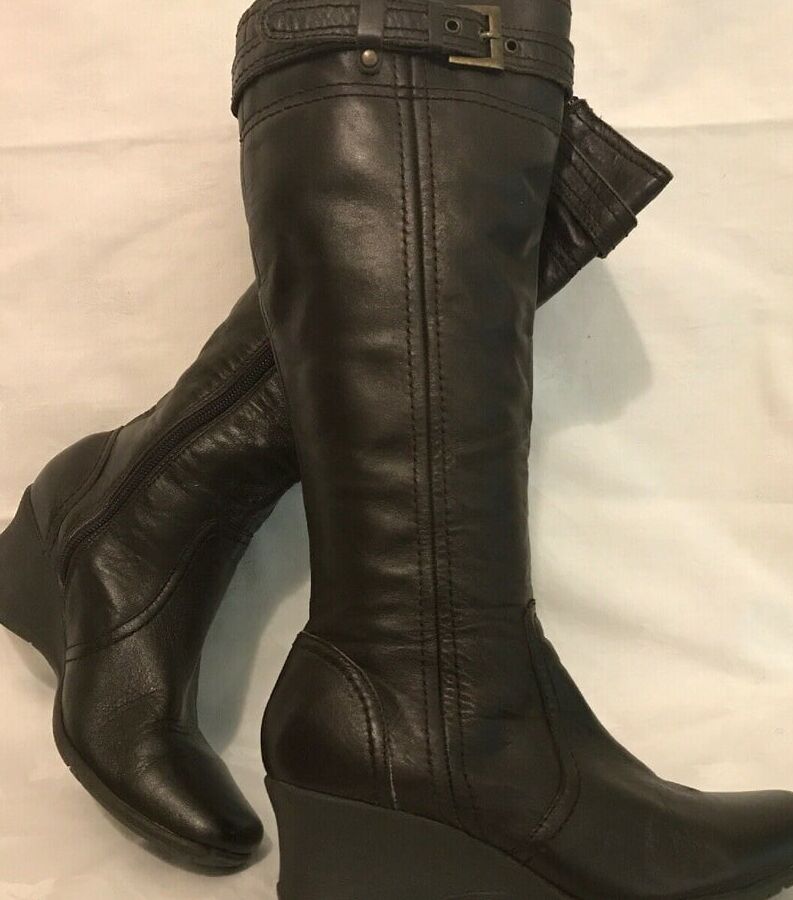 wedge boots