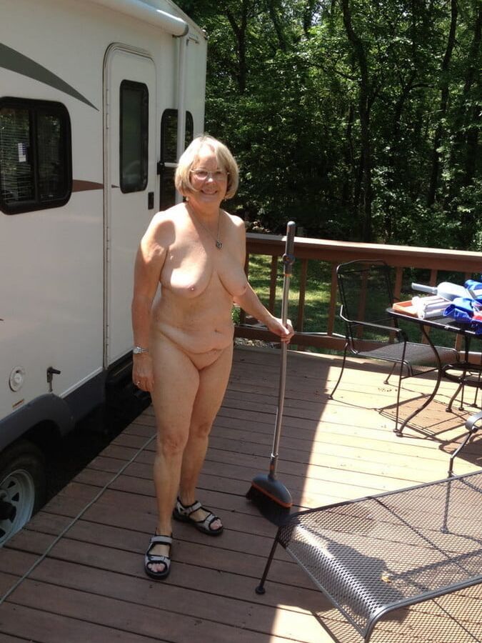 Outdoor Nude Wives Wedding Ring Swingers