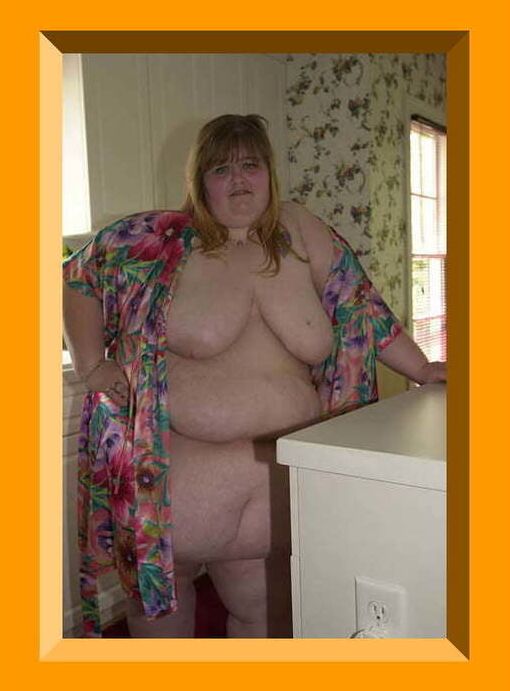 Expose extremely fat web slut