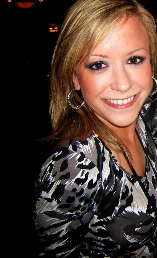 Kara eberle (blonde voice actress)