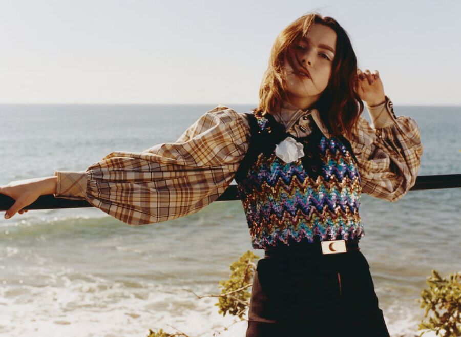 Cute and Sexy Keirnan Shipka