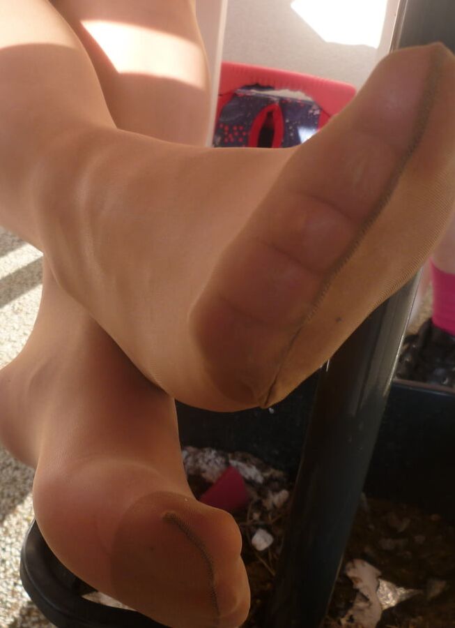 ses pieds en dim up pour nos queues