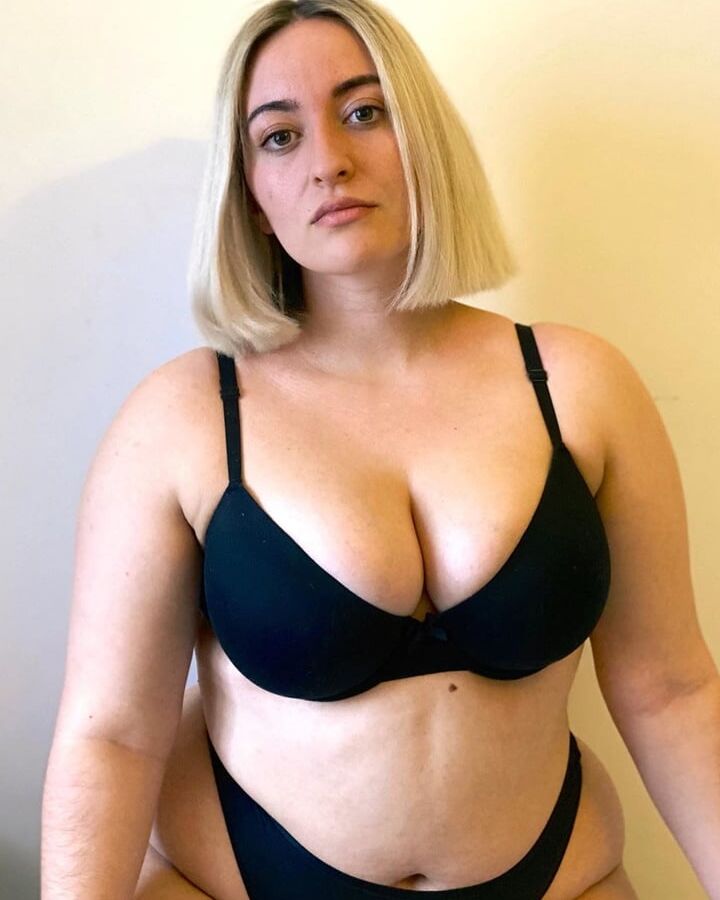 Curvy Blonde