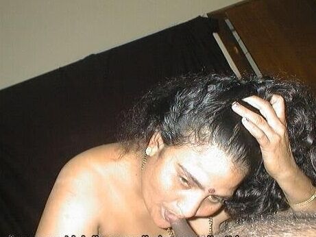 Aunty sex mood