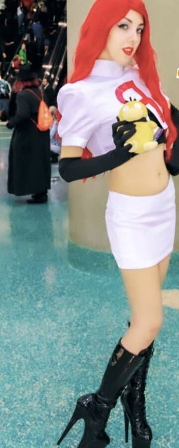 Ladies in cosplay &amp; fancy dress
