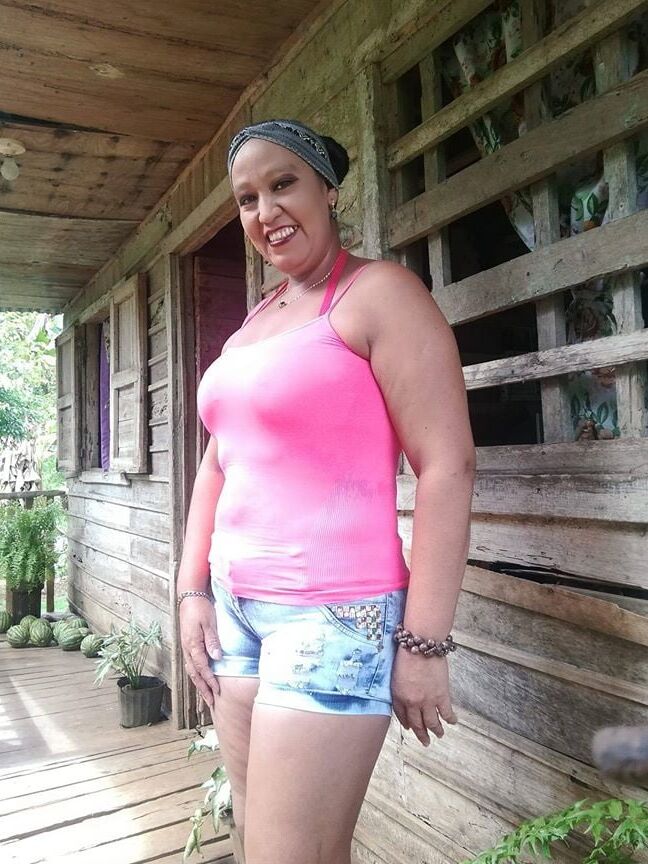 adriana avila