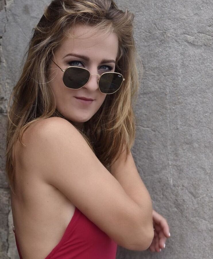 Hot Dutch woman