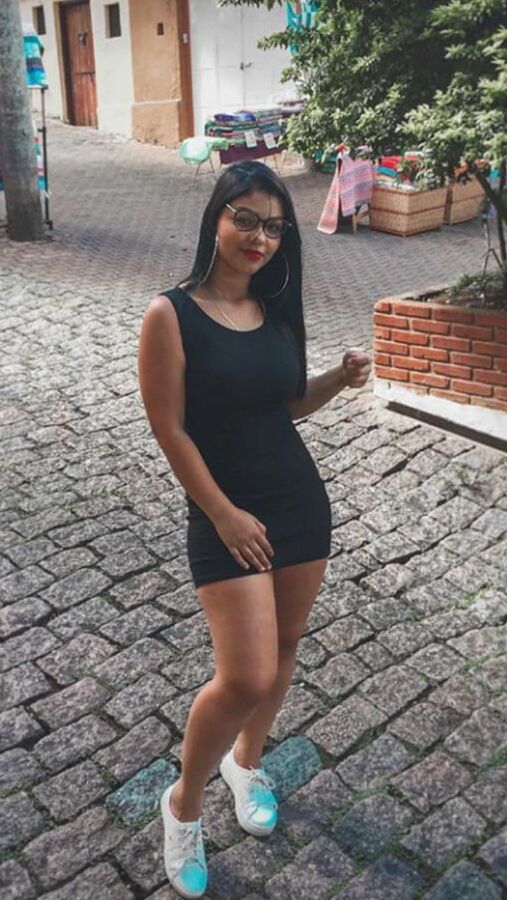 EMILLY FROM BRAZIL GREAT TITS