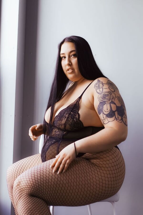 Sexy as fuck Fat Slut