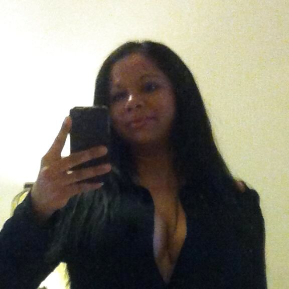 Aunt big daughter.