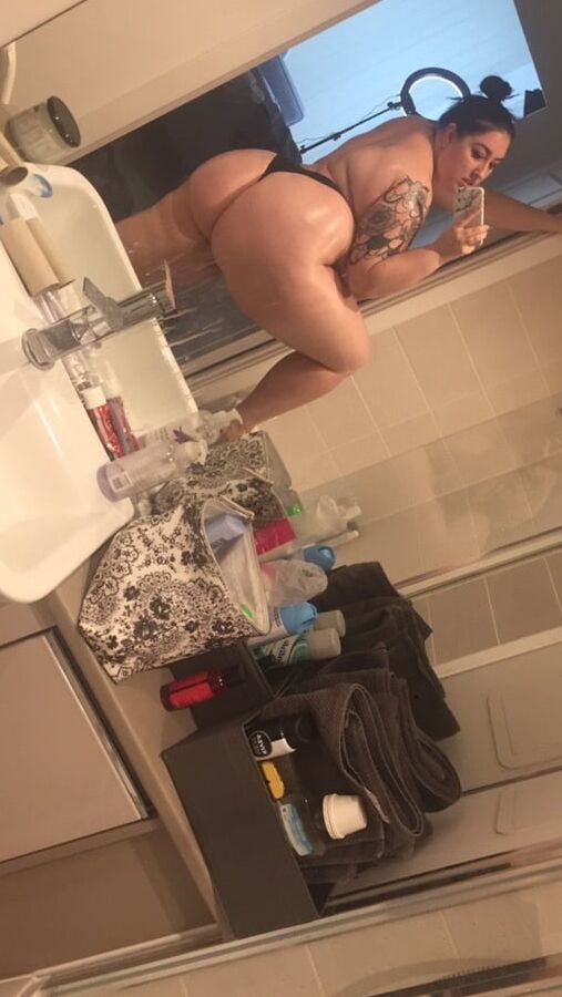 Sexy as fuck Fat Slut