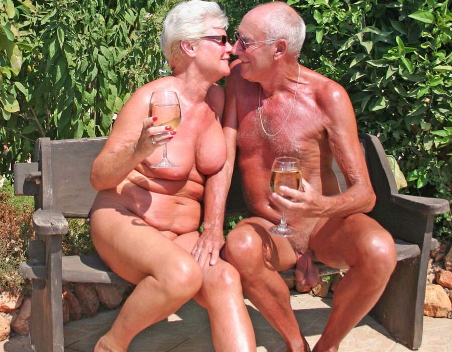 nude couples