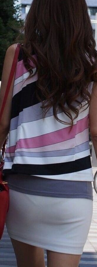 Nice fitting skirts and some vpl