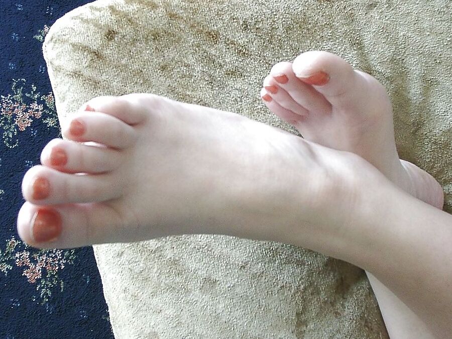 Amateur Feet