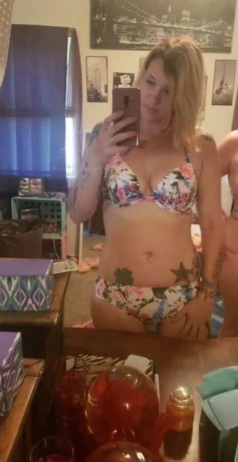 MY hot SLUT friends for Degrading COMMENTS