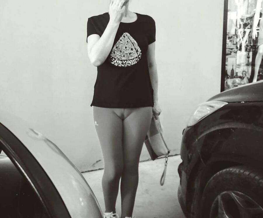 Supreme camel toe