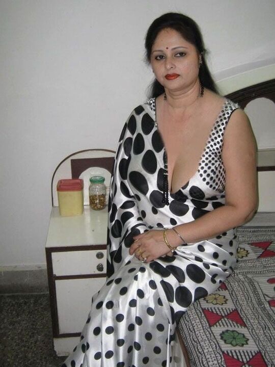 Older and hot (Dressed and night out)