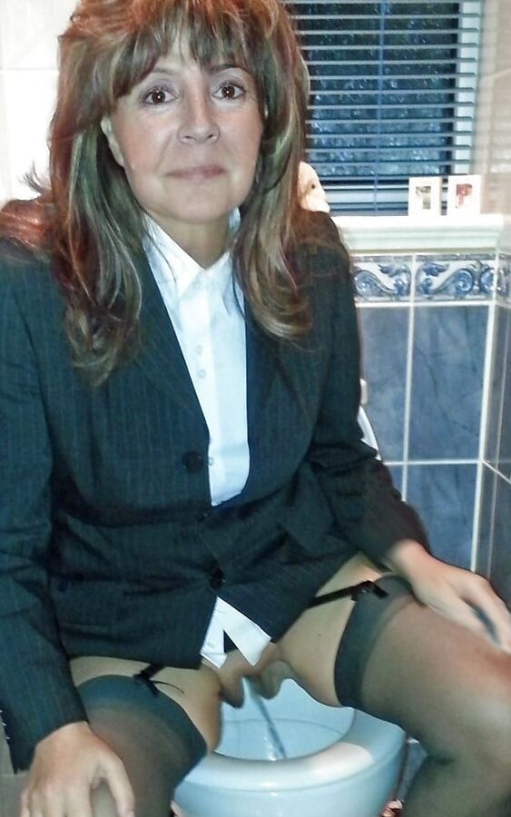Slutty Matures Showing Off