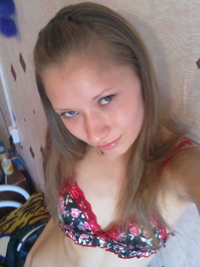mignonne petite salope a defoncer