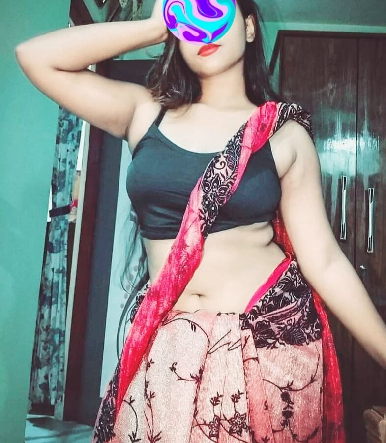 slut and sexy pics of me aarti aaliya and sultana