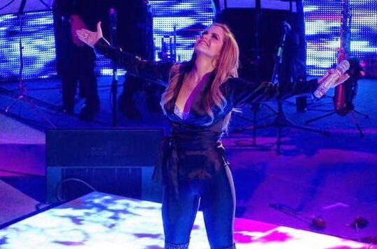 La MILF Lucero