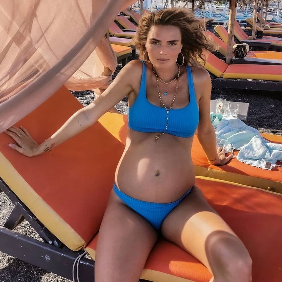 Kim Feenstra hot dutch celeb