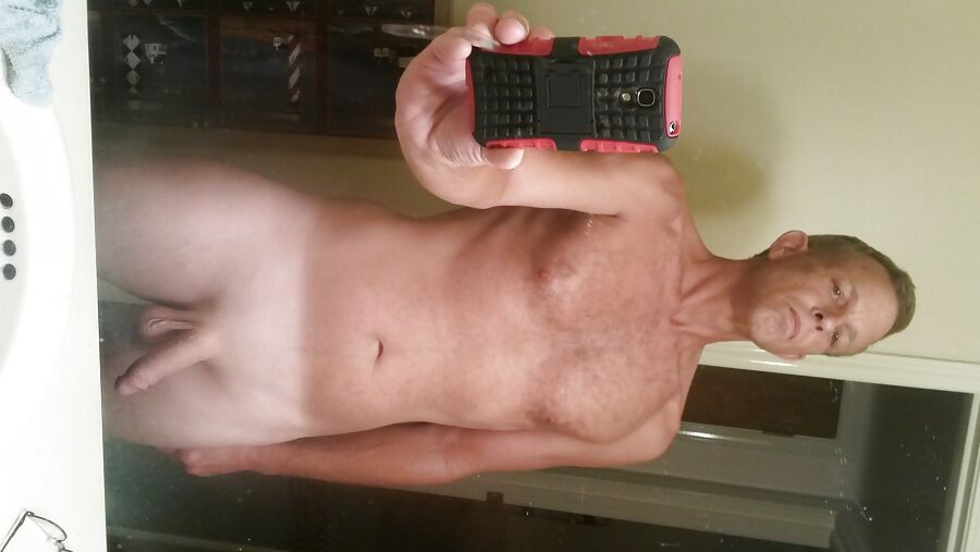 Naked tanning