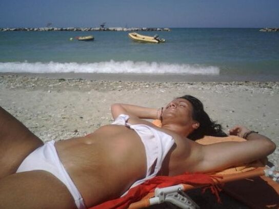 troie in bikini