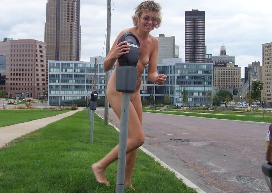 Women Need Exposure - Iowa MILF