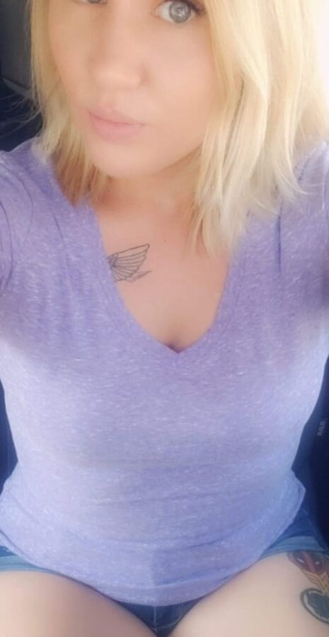 MY hot SLUT friends for Degrading COMMENTS
