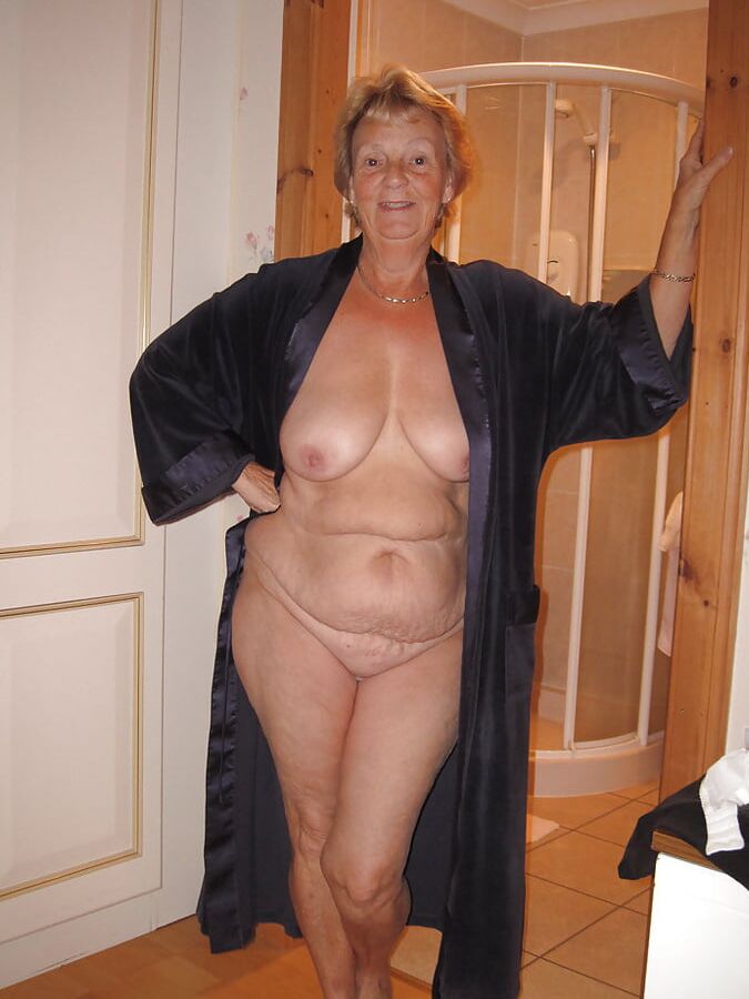 Fuckable gilf (fan club set)