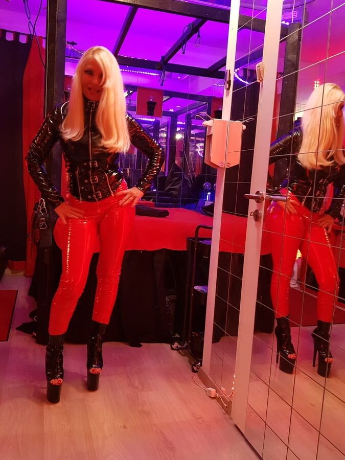Femdom, MissLadyTina, Strapon, LLL, Domina, Herrin