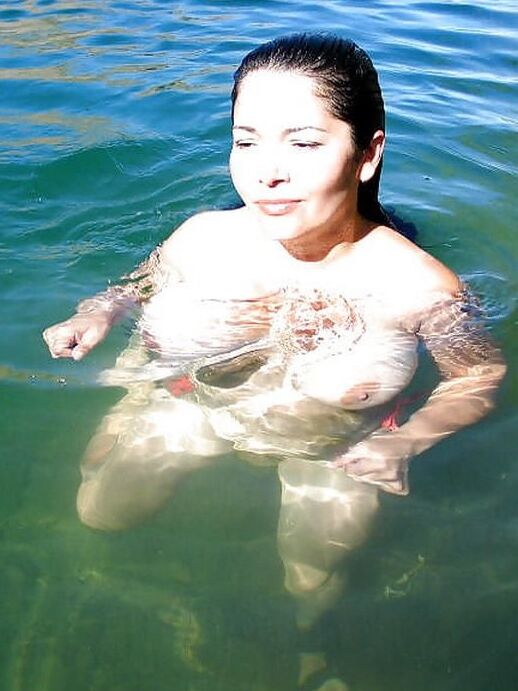 Latina MILF Sexy Cute