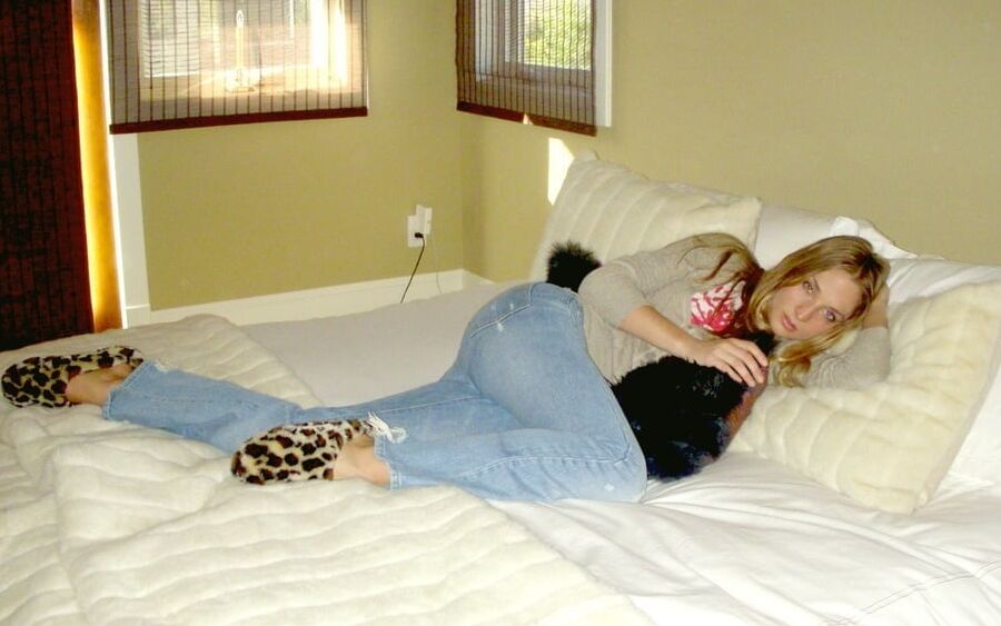 FIT AMATEUR MILF