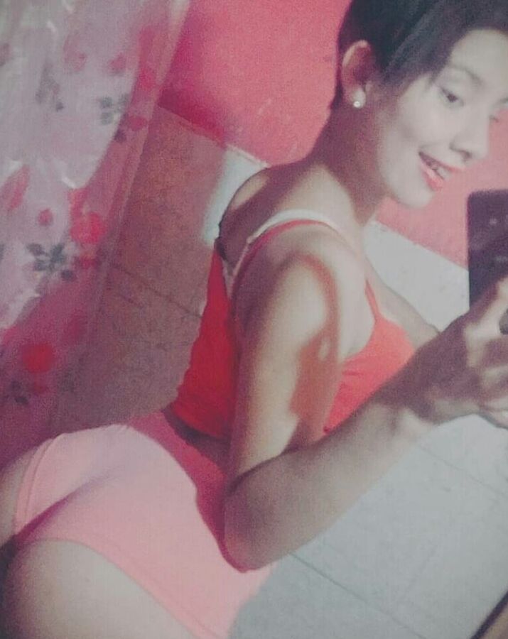 MICAELA COLAZO