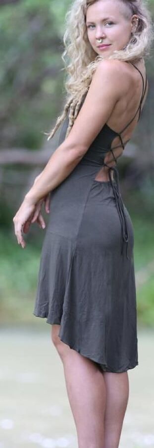 Nice fitting skirts and some vpl