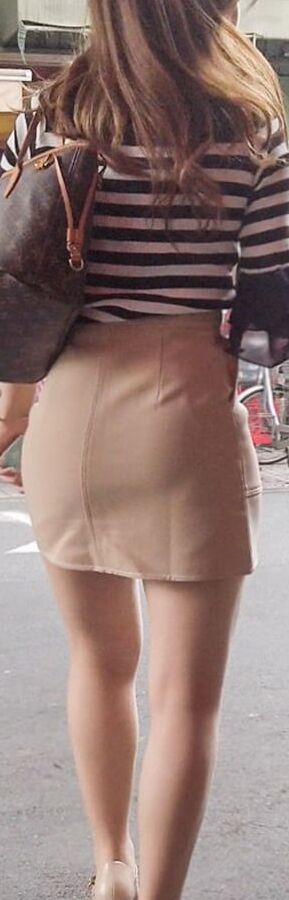 Nice fitting skirts and some vpl