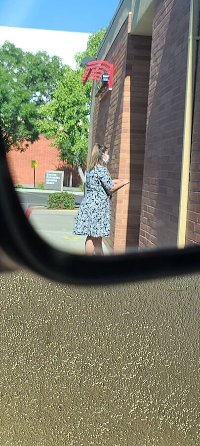 Thick ass in dress