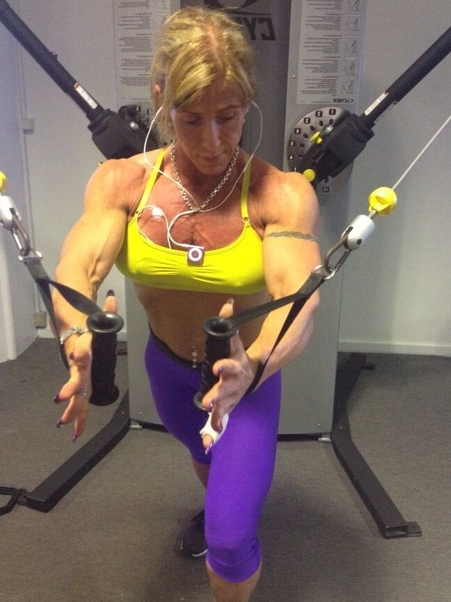 Muscle Babes...