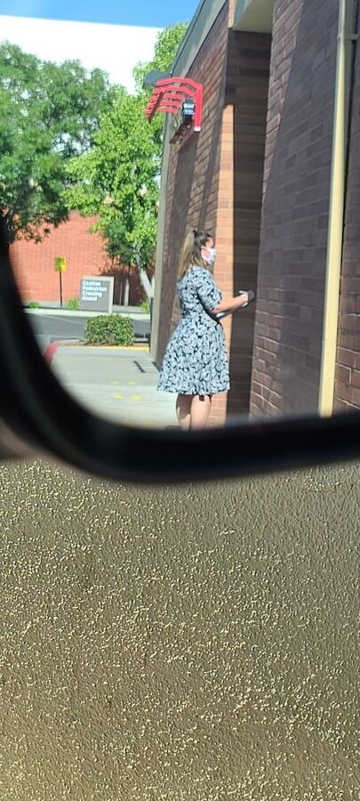 Thick ass in dress