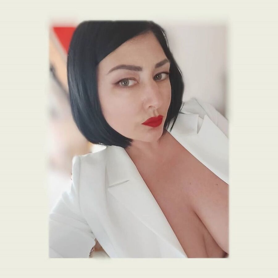 Natalija hot milf