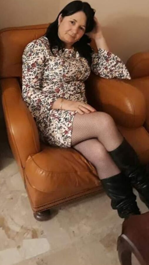 Slut wife pantyhose dressed