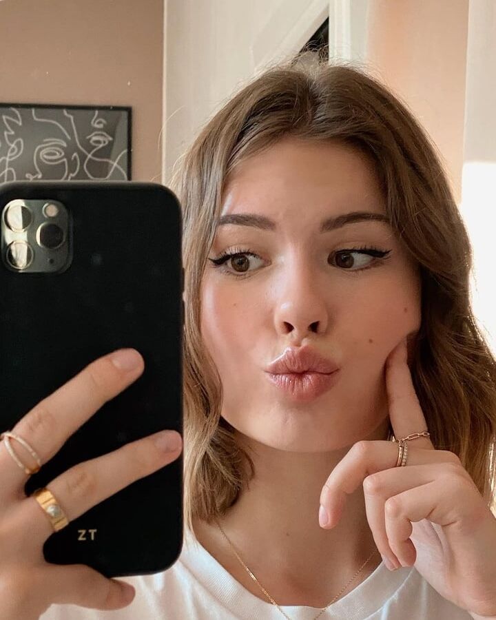 Zoe