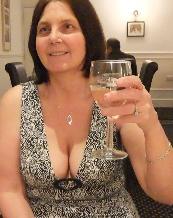 Older and hot (Dressed and night out)
